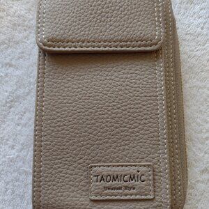 Taomicmic Crossbody Wallet with Phone Holder